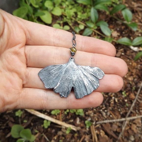 Ginkgo biloba, Mossy Vesuvianite - New PMC Pendant - Picture 2 of 2